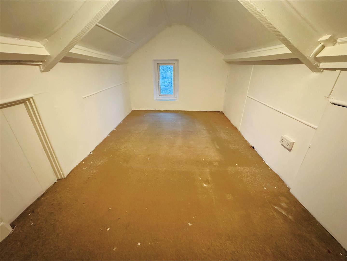 Glanmor Place, Llanelli, SA15 2RG